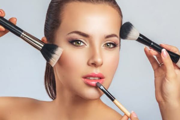 زیرسازی و انتخاب کرم‌پودر مناسب