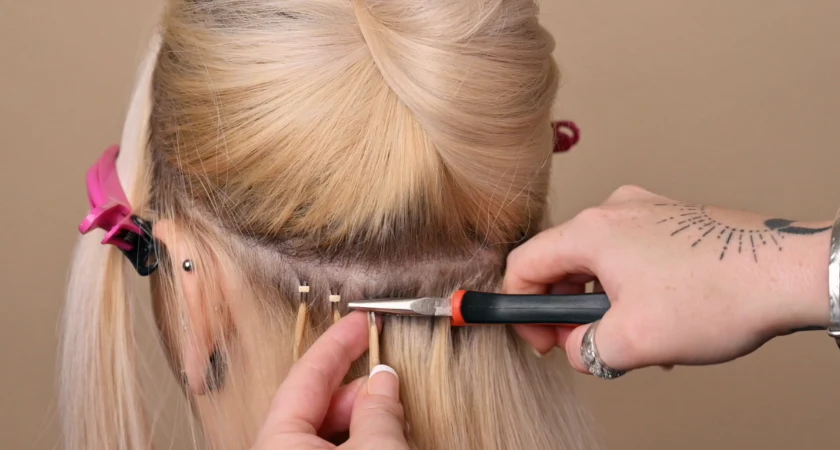 آموزش نصب اکستنشن مو: کراتینه، رینگ، Tape-in و Clip-in به‌صورت گام‌به‌گام