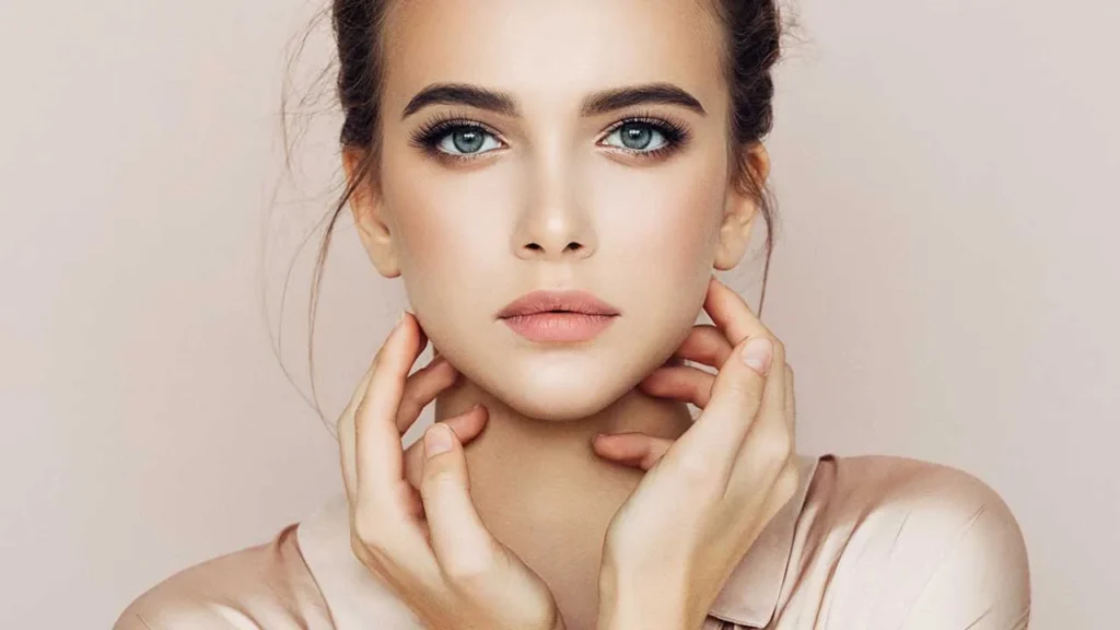 میکاپ بدون میکاپ طبیعی و ملایم - آموزشگاه شیدا فضل
